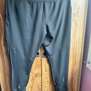 Under Armour HeatGear Black Athletic pants